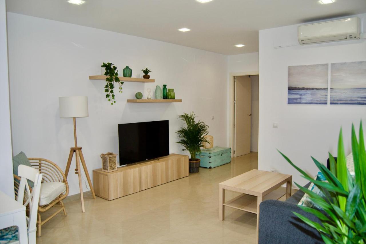 Ohana Beachfront Malagueta by AlohaMálaga Exteriér fotografie