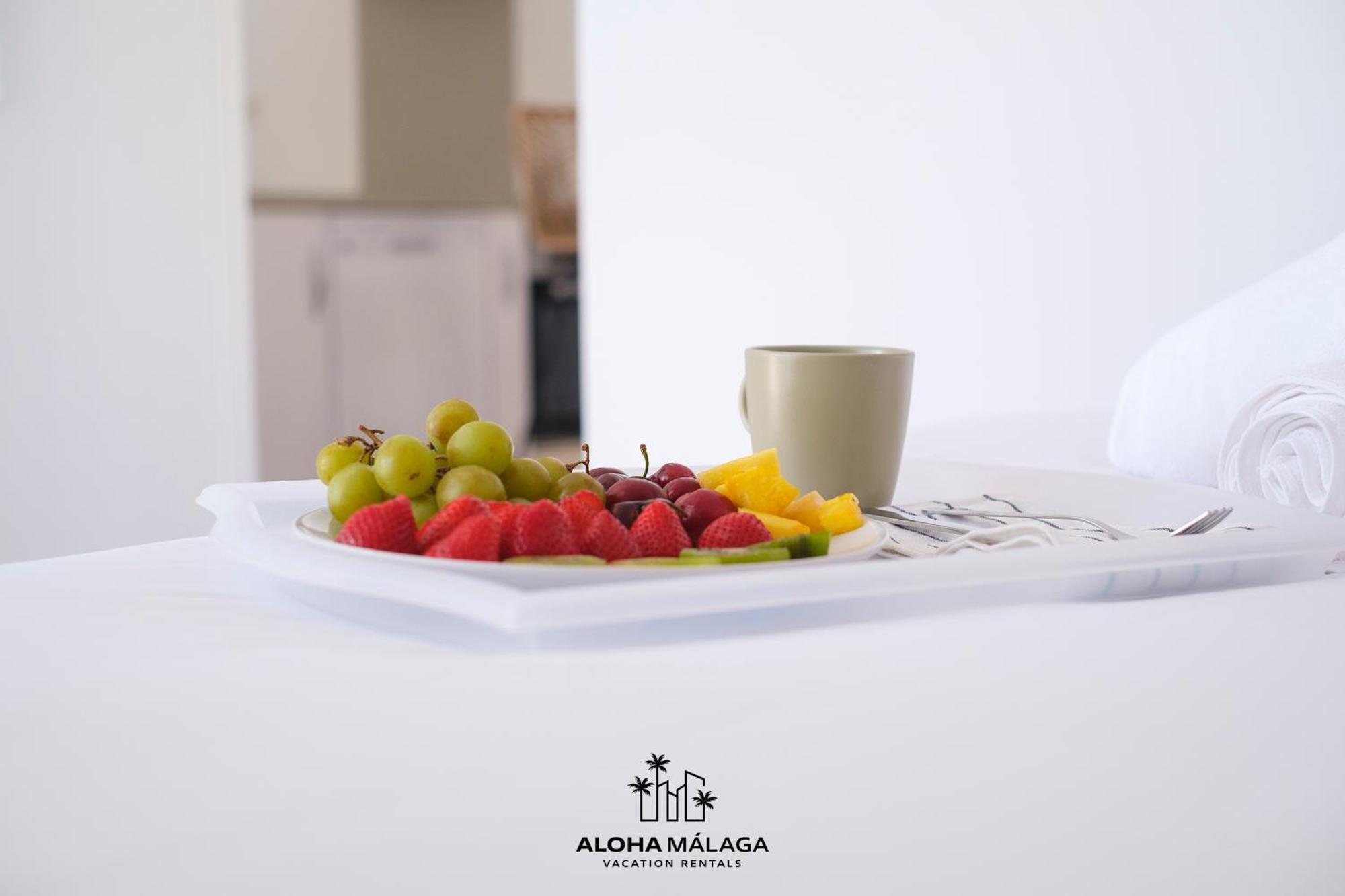 Ohana Beachfront Malagueta by AlohaMálaga Exteriér fotografie